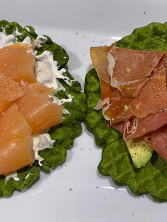 Una foto de Gofres de espinacas con solo 3 ingredientes