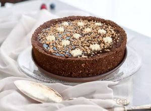 Foto de Torta Vegana com Hummus Grão-de-Bico Doce com Cacau e Chocolate