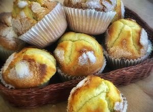 Foto principal de Magdalenas con un toque de canela y limón (en Thermomix)