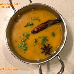 A picture of Kathiyawadi Toor Dal / Pigeon Pea Dal.