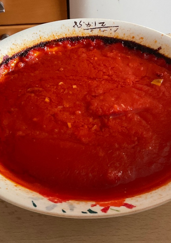 Una foto de Salsa de tomate al microondas