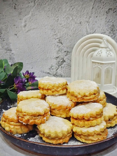 Foto resep Kurma Sandwich Cookies Gluten Free