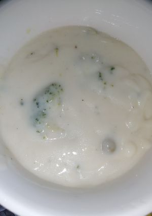 صورة لوصفة شوربة بروكلي بوصفة كريمة طبخ بيتية جديدة