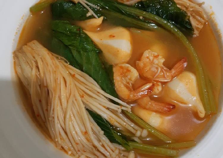 Cara Gampang Membuat Tom Yum Praktis yang Lezat