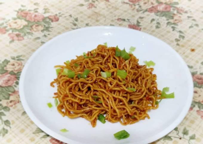 Mie Goreng Pedas Manis