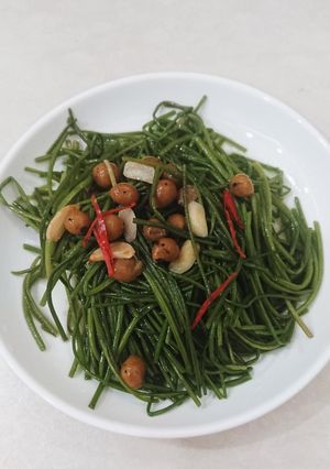 樹子炒水蓮 的食譜成品照片