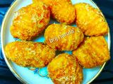 स्वादिष्ट गुड़ के शक्करपारे (Swadisht gur ke shakarpara recipe in Hindi)