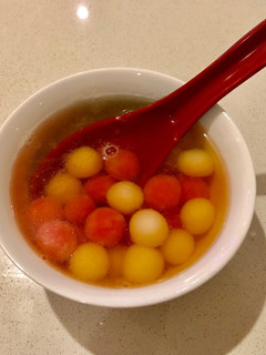 冬至紅白小湯圓 的食譜成品照片