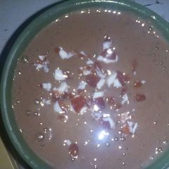 A picture of Chocolate and banana milkshake.
