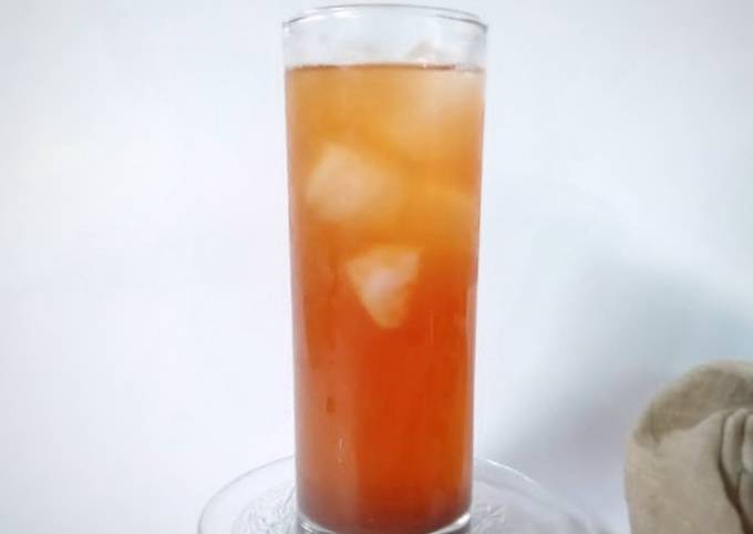 Ice Tamarind Tea / Es Teh Asam Jawa