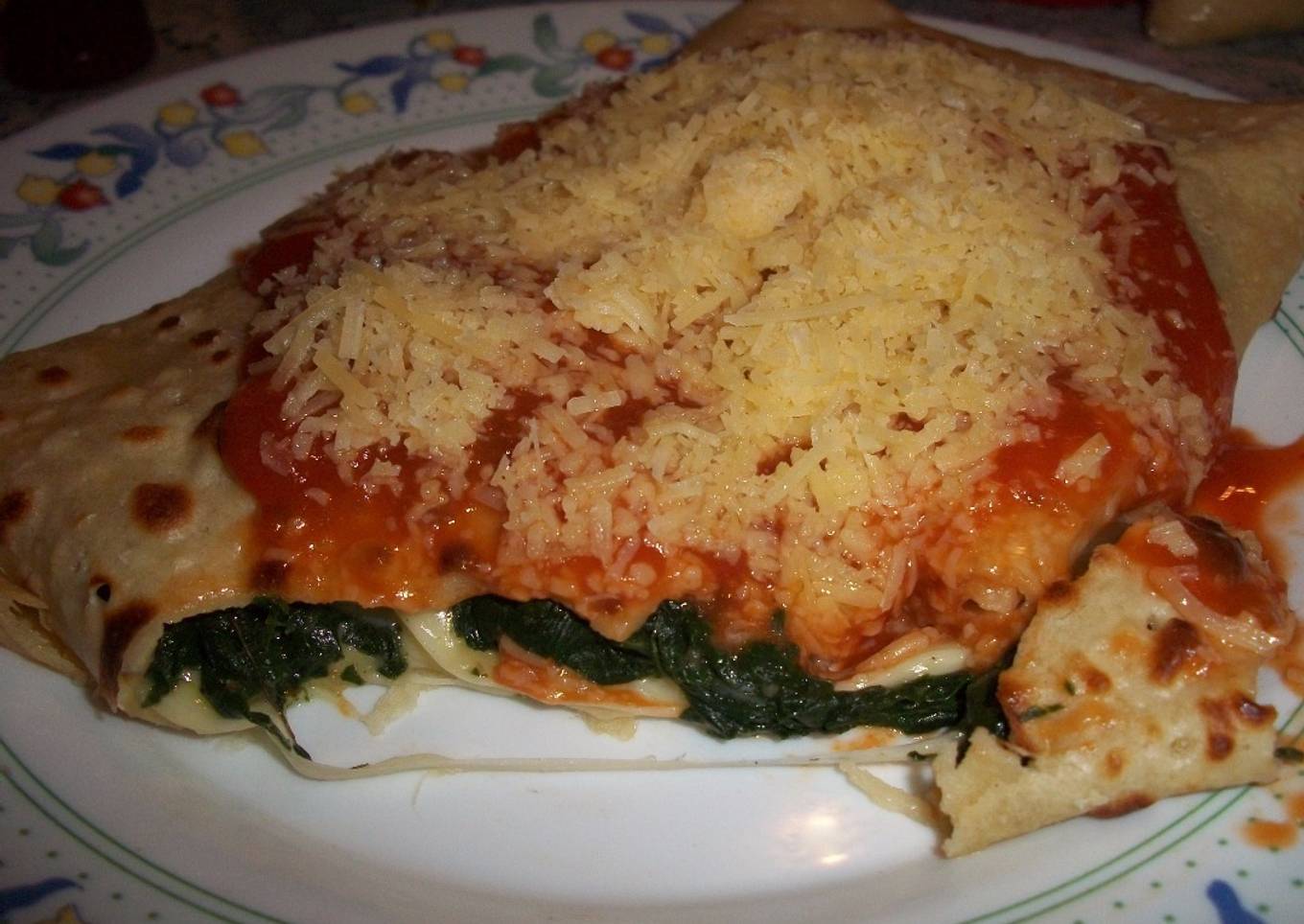 Creps rellenos de espinacas y queso