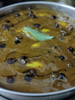 மணத்தக்காளி வற்றல் பூண்டு குழம்பு(manathakkali vatral kulambu Recipe in Tamil) செய்முறை முக்கிய புகைப்படம்