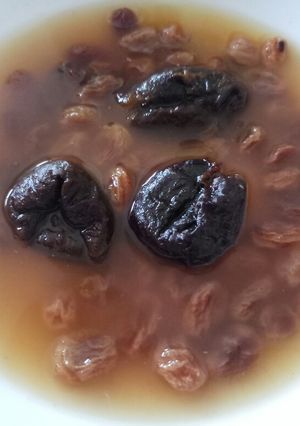 A picture of Fruit soup.