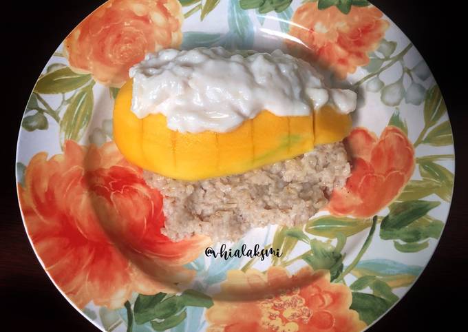 Mango sticky oat