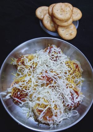 મોનેકો બાઈટસ (Monaco Bites Recipe In Gujarati) રેસીપી મુખ્ય ફોટો