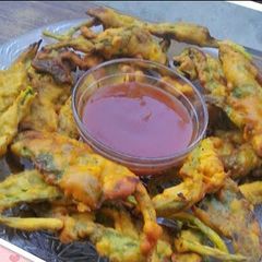 A picture of Crispyy Spinach Pakora.