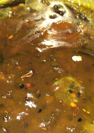 শুকনো আমের (আমসি) চাটনি টক (shukno aamer chatni tok recipe in Bengali) রেসিপির প্রধান ছবি