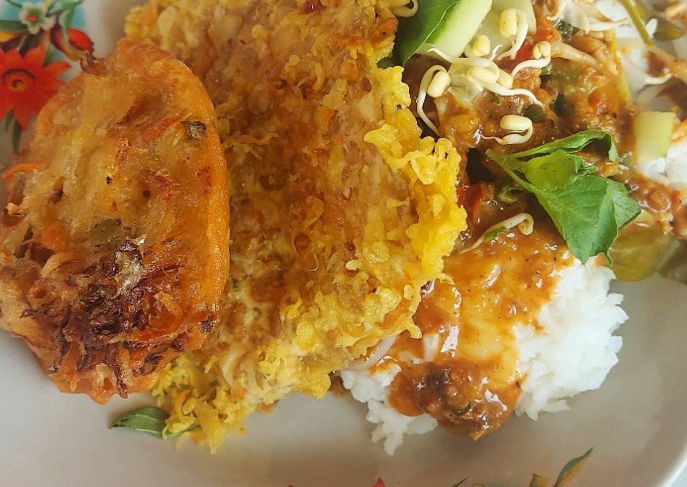 Nasi pecel super pedes