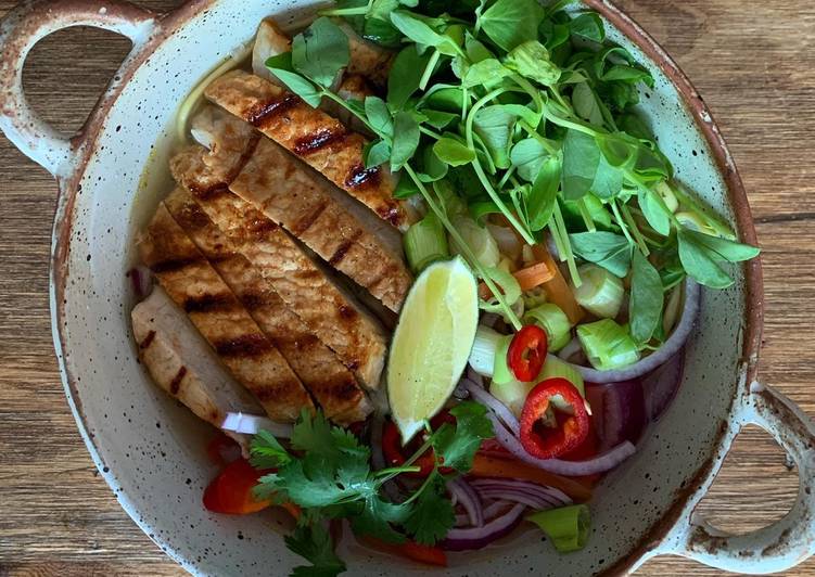 Recipe of Super Quick Homemade Chilli pork ramen