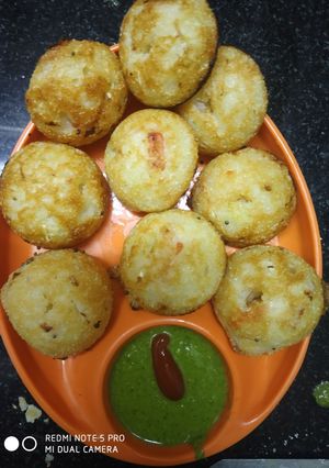 वेज सूजी अप्पे (Veg suji appe recipe in hindi) रेसिपी मुख्य फोटो