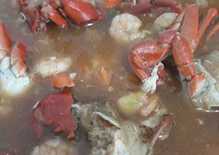 Langkah Mudah untuk Menyiapkan Kepiting dan Udang Pedas Manis Anti Gagal
