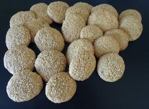 Foto de Preciosas bolachas de laranja e cardamomo aromatizadas com baunilha