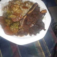 A picture of Mix vegetables gravy.
