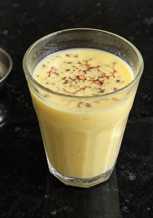 A picture of Almond Saffron Milk.