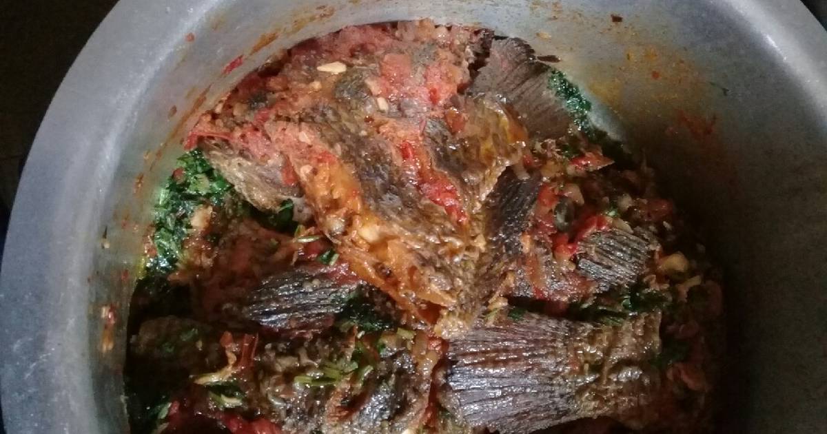 Wet fry whole tilapia Recipe by Achieng Mmbwanga Cookpad