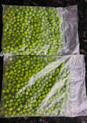 A picture of How to preserve green peas.
