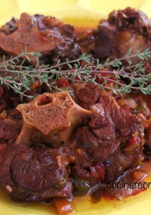 Una foto de Rabo de toro al tomillo en la olla express