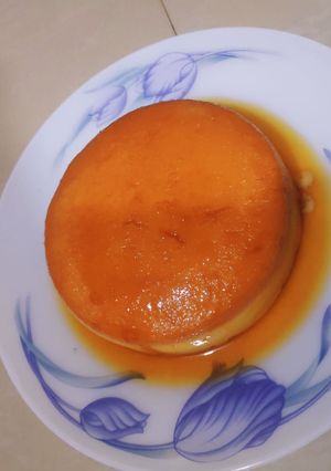 A picture of Bread pudding Carmel pudding.