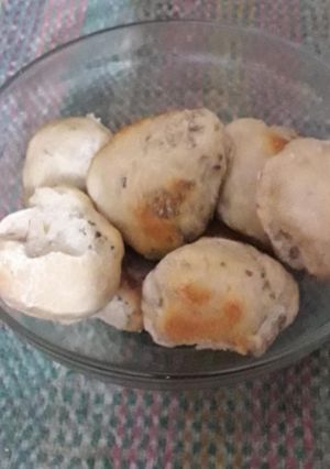 Una foto de Bollitos saborizado, cebollados, con orégano o provenzal