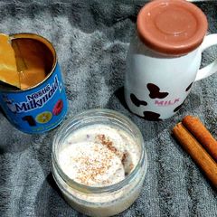 A picture of Cinemmon Coffee Creamer.