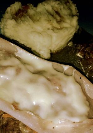 Una foto de Bifes a la pizza❗ 🌹🌻♥
