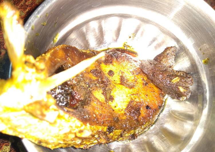 Fried hilsa