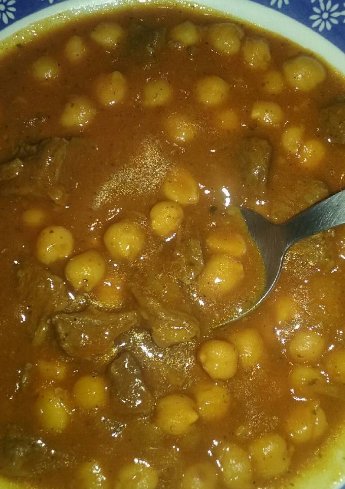Una foto de Harira plato típico para las fechas de Ramadán