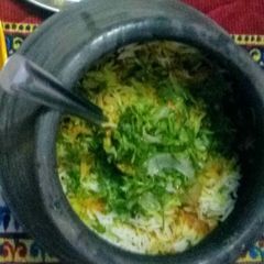 A picture of Handi Biryani.
