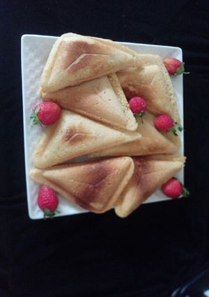 A picture of Sandwich maker cake.