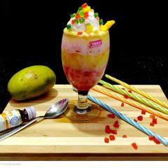 A picture of Mango rabri falooda.
