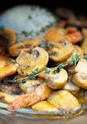 A picture of Shrimp & Mushrooms.