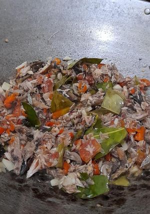 Foto resep Oseng Tongkol Suwir Pedas