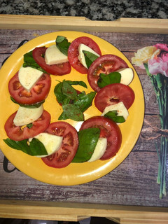 Una foto de Ensalada caprese