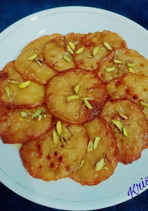 A picture of Banana Malpua 😋 😋🍌🍌.