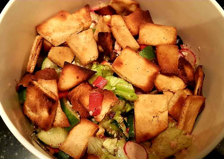 Recipe of Perfect Fattoush salad