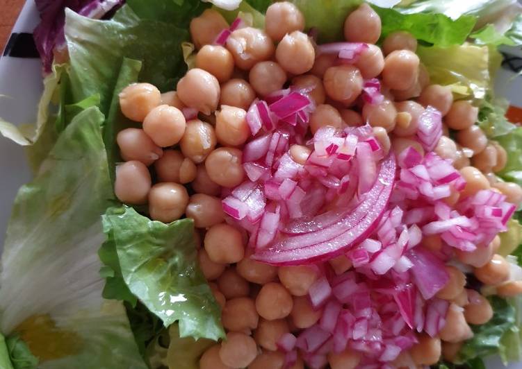 Ensalada de garbanzos