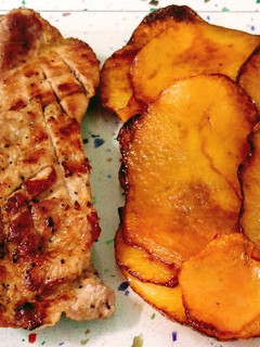 Una foto de Churrasco a la plancha y calabaza frita