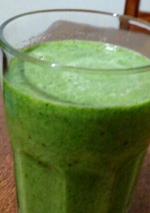 Una foto de Licuado Verde al Agua