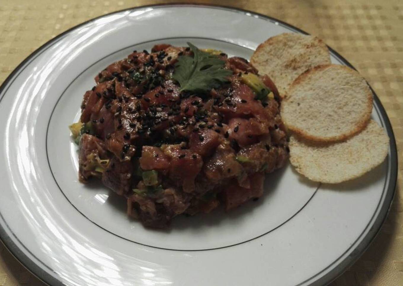 Tartar de Atún rojo, mango y aguacate