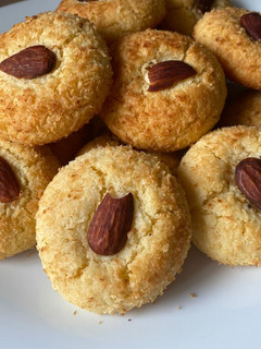 Una foto de Galletas de limón, receta fácil, deliciosa y rápida 😋